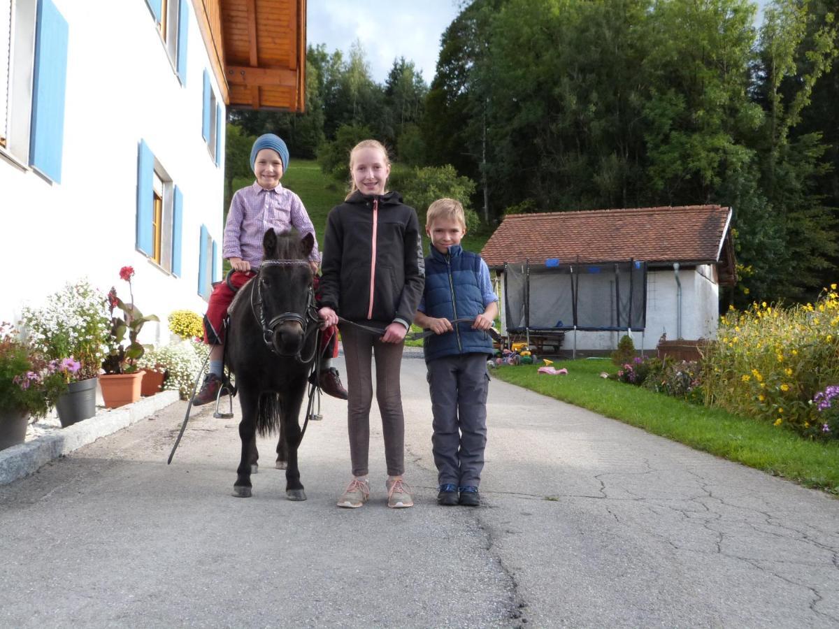 Weissenbach'S Ferienhof แวร์ทอัค ภายนอก รูปภาพ